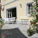 Eden Hotel 3*