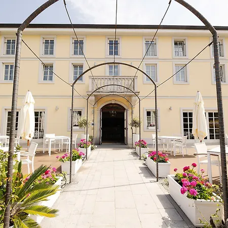 Eden 3* סיסטיאנה