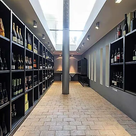伊登酒店 3*
