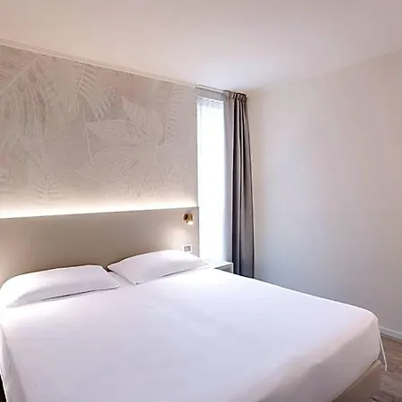 Eden Hotel