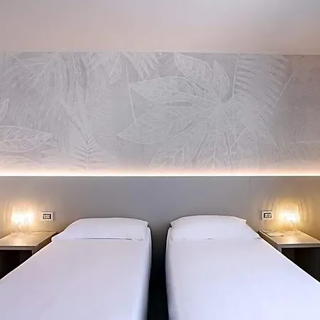 Hotel Eden 3*
