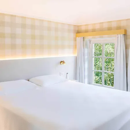 Eden Hotel